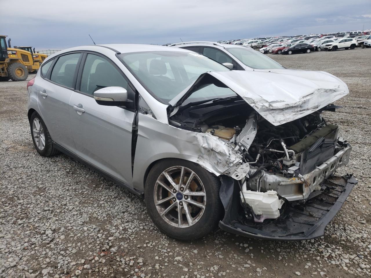 FORD FOCUS SE 2015 with VIN 1FADP3K22FL224039 - Photo from auction