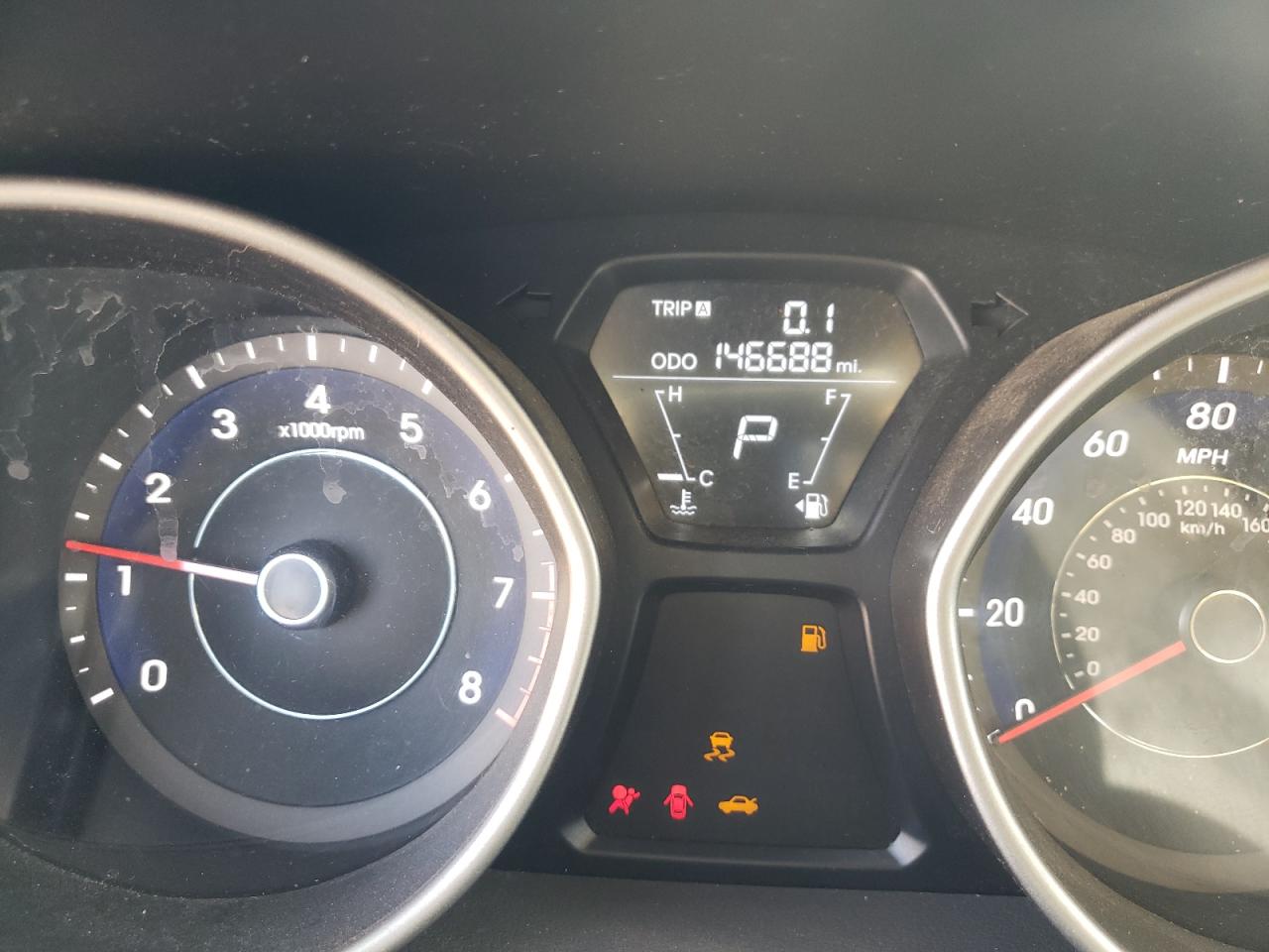 Photo 8 from auction – 2011 HYUNDAI ELANTRA GL with VIN 5NPDH4AE4BH019751