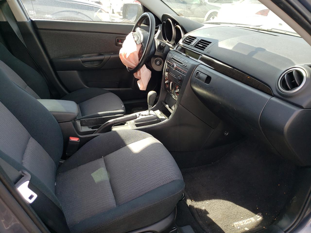 Photo 5 from auction – 2007 MAZDA 3 I with VIN JM1BK32G871746375