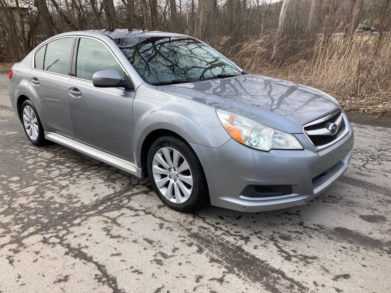 SUBARU LEGACY 2.5 2011 with VIN 4S3BMBK62B3224785 - Photo from auction