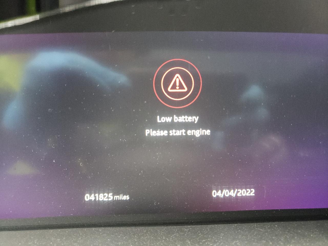 Photo 8 from auction – 2019 LAND ROVER RANGE ROVE with VIN SALGR2RK2KA531095