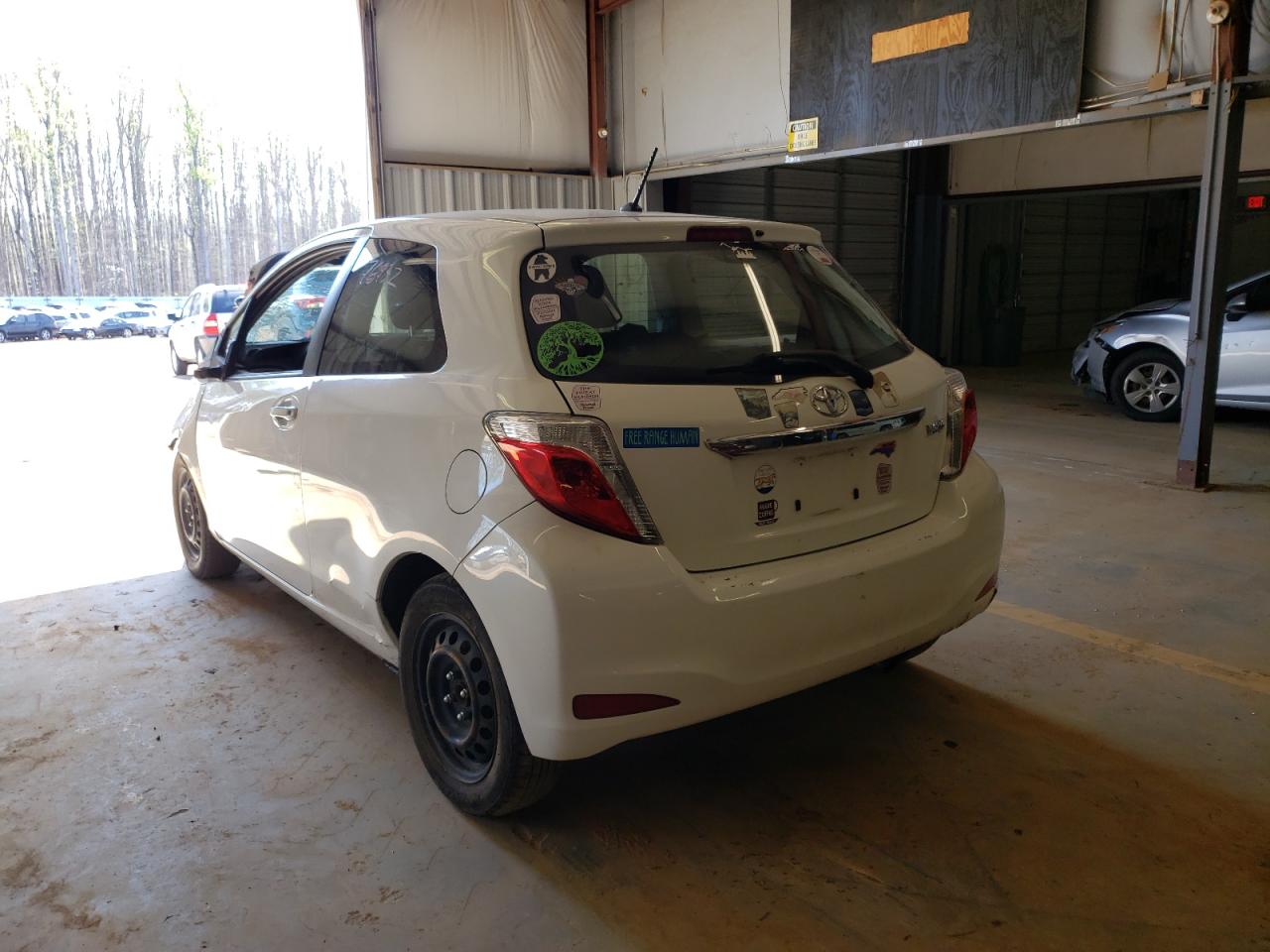 Photo 3 from auction – 2013 TOYOTA YARIS with VIN JTDJTUD31DD572460