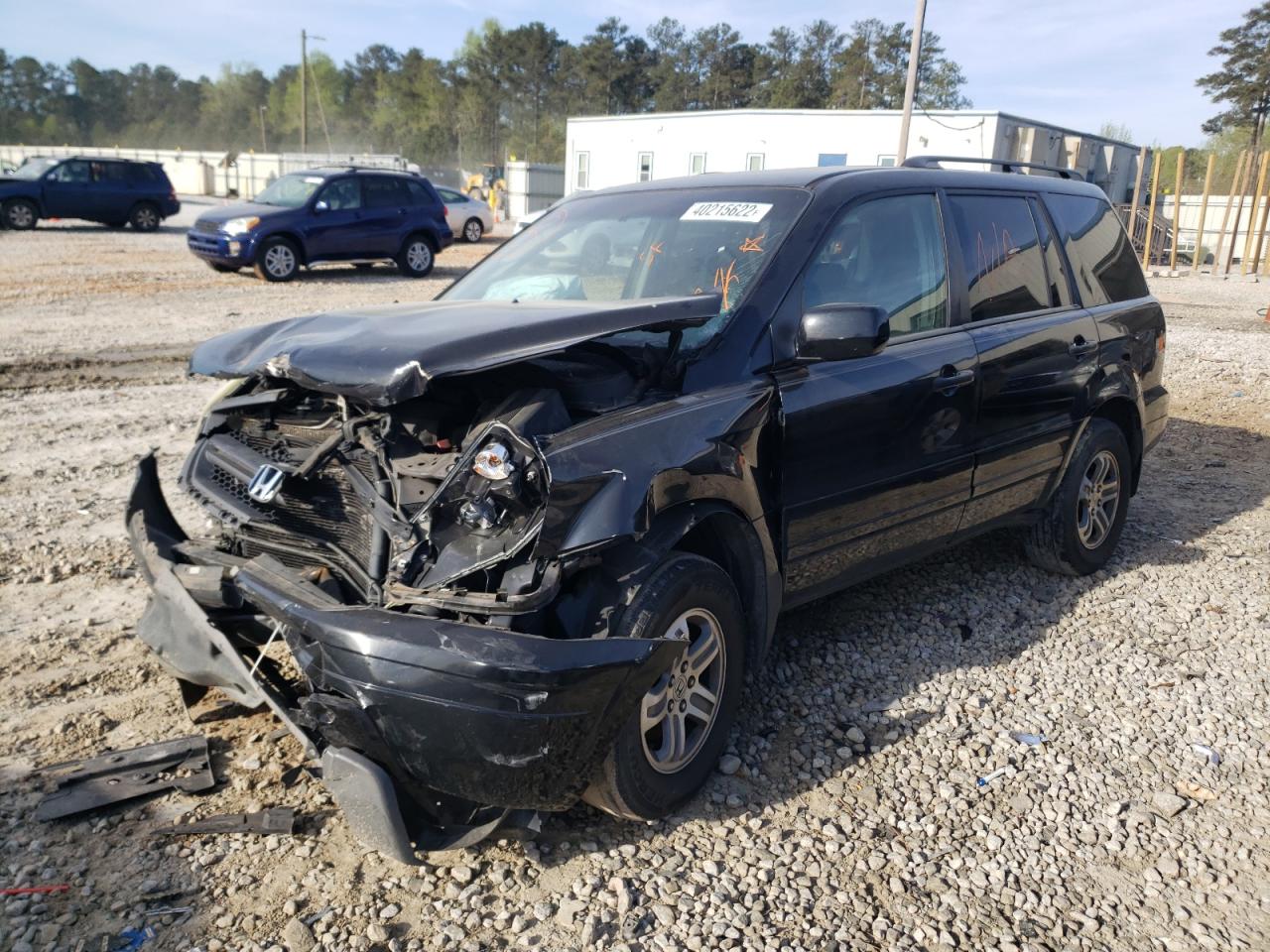 Photo 2 from auction – 2004 HONDA PILOT EXL with VIN 5FNYF18594B002764