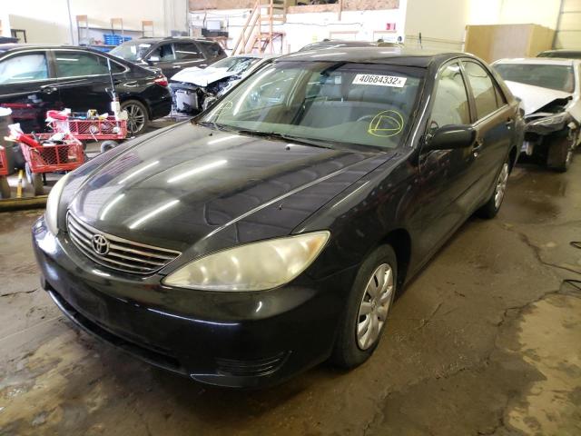 Photo 2 from auction – 2005 TOYOTA CAMRY with VIN 4T1BE32K85U058167