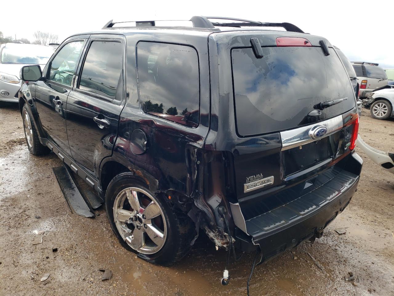 Photo 3 from auction – 2012 FORD ESCAPE LIM with VIN 1FMCU9EG4CKB76243