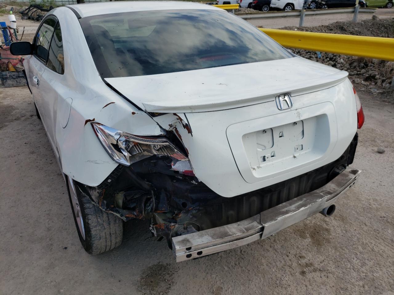 Photo 9 from auction – 2007 HONDA CIVIC EX with VIN 2HGFG12817H501694