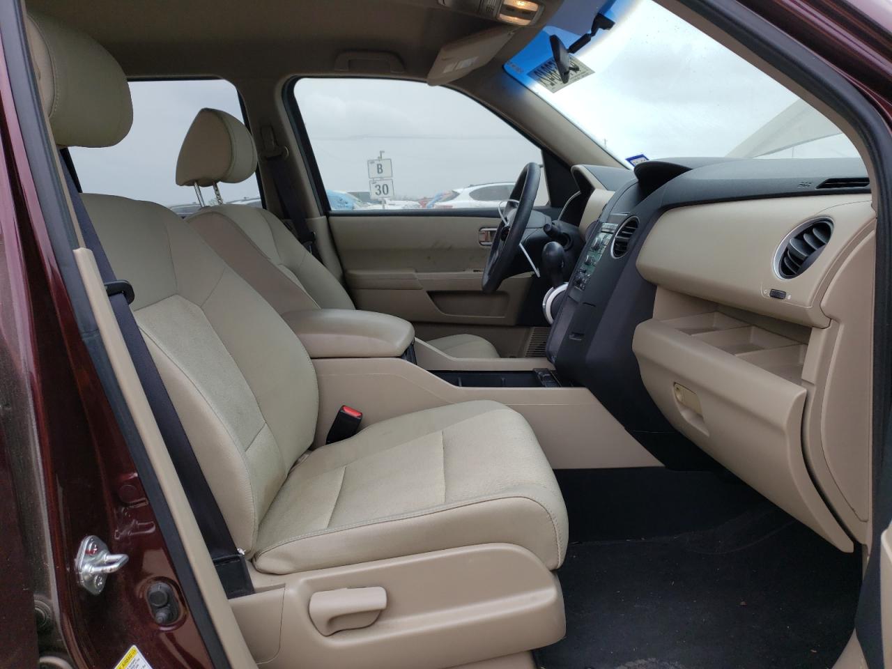 Photo 5 from auction – 2009 HONDA PILOT LX with VIN 5FNYF38259B006125