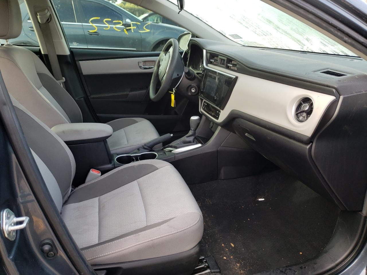 Photo 5 from auction – 2019 TOYOTA COROLLA L with VIN 2T1BURHE1KC162990