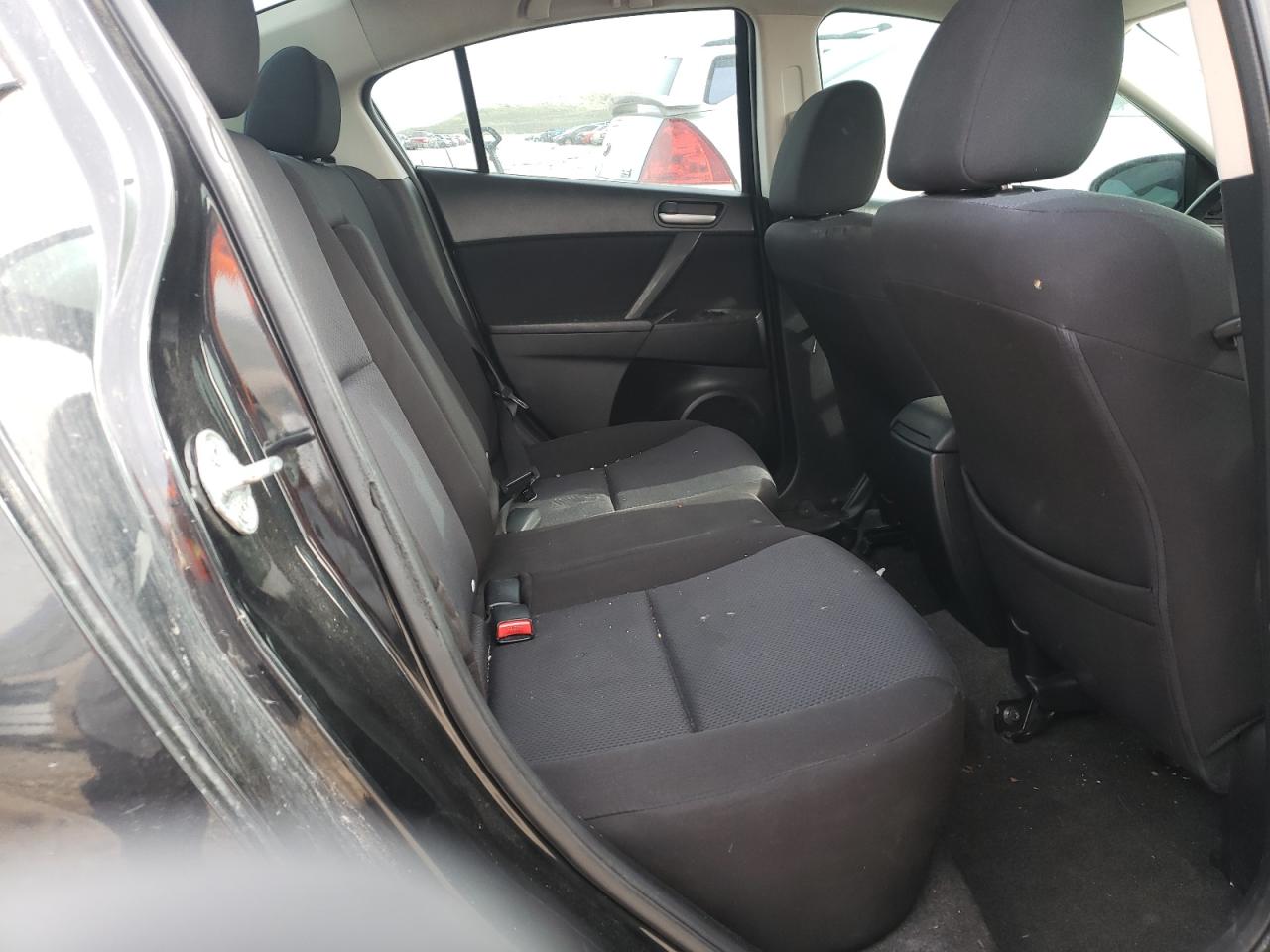صورة رقم 6 من المزاد - 2011 MAZDA 3 I مع VIN JM1BL1VF7B1374363