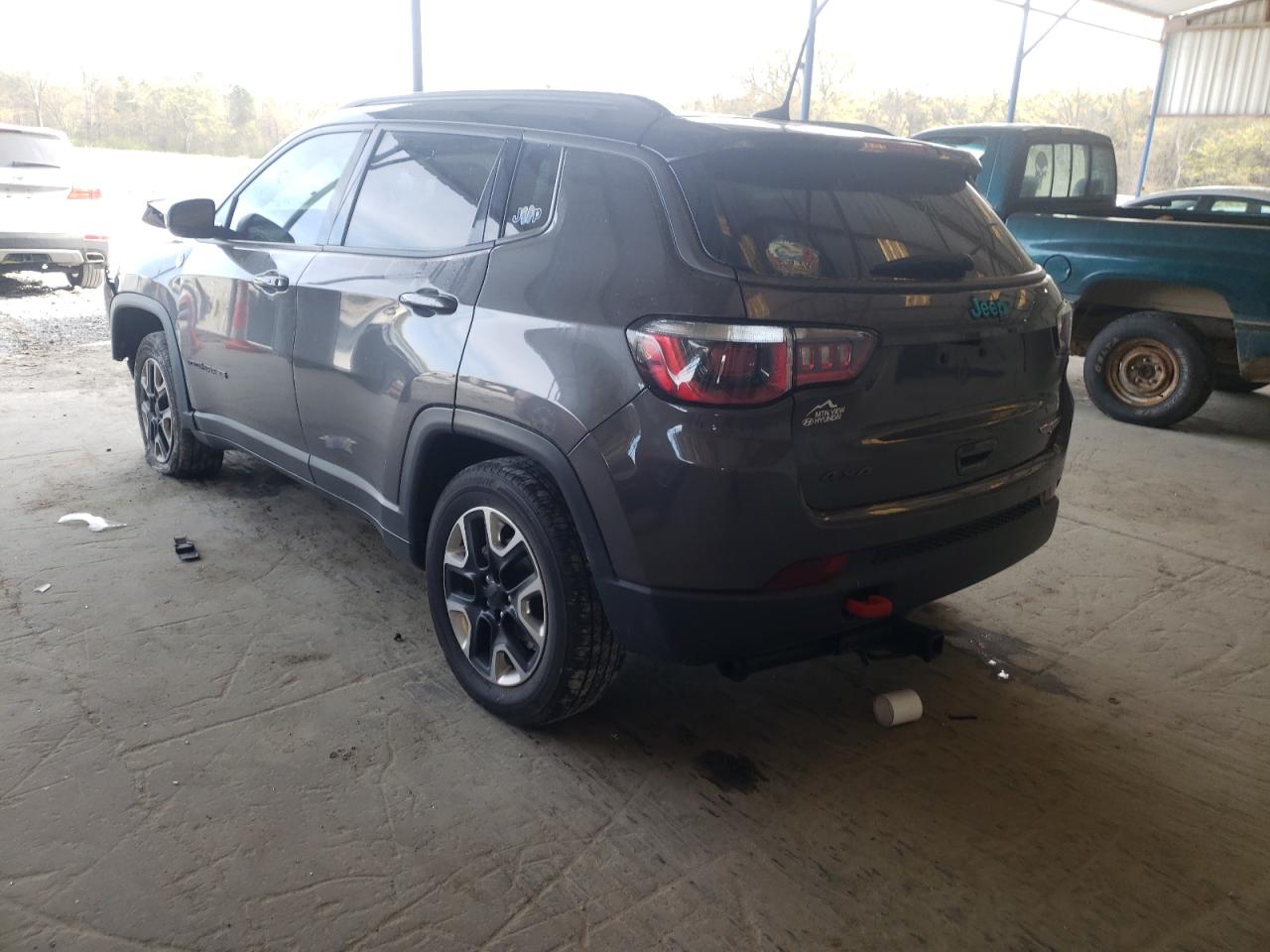Photo 3 from auction – 2017 JEEP COMPASS TR with VIN 3C4NJDDB8HT657181