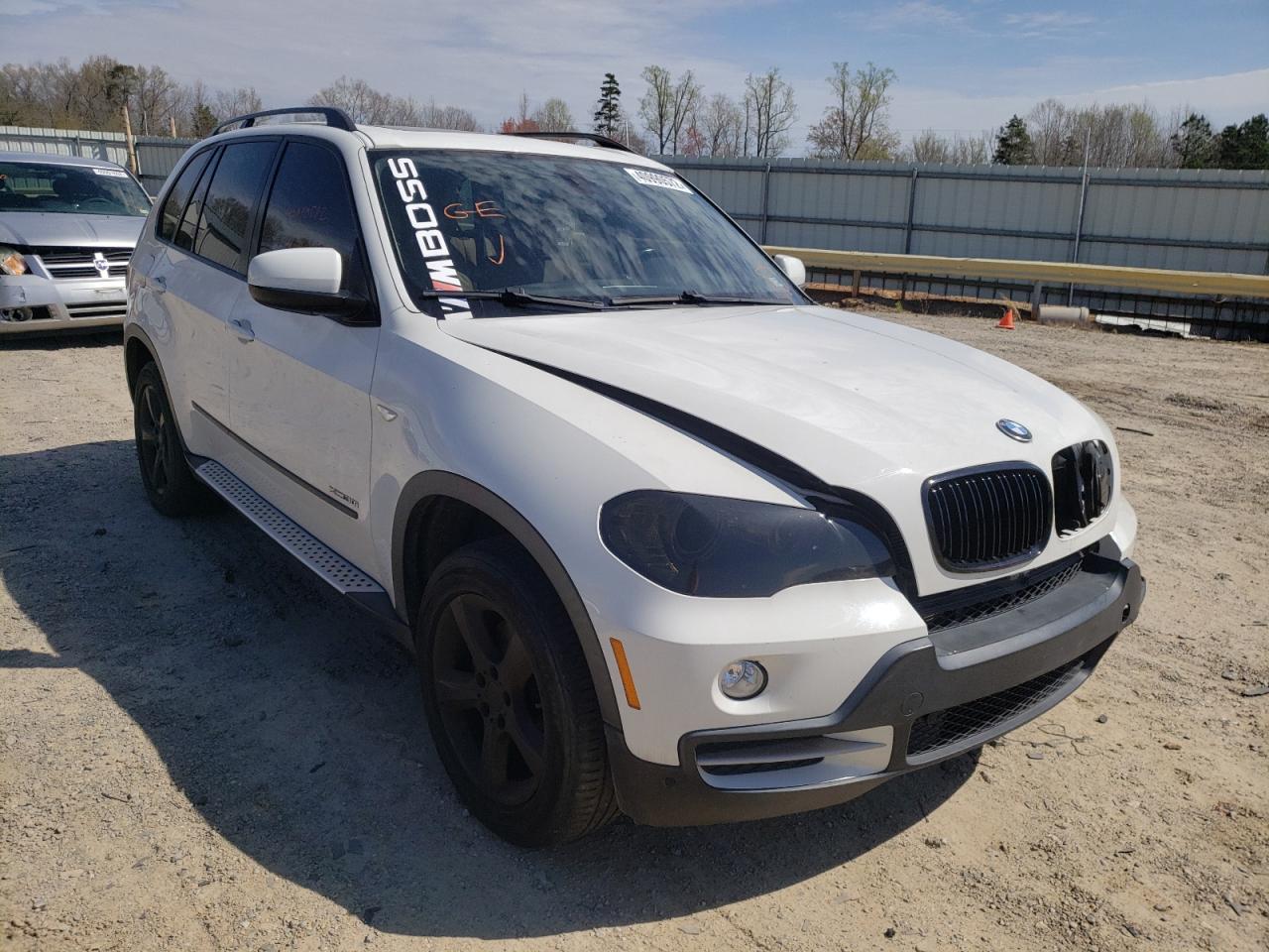 BMW X5 XDRIVE3 2009 with VIN 5UXFE43559L268112 - Photo from auction
