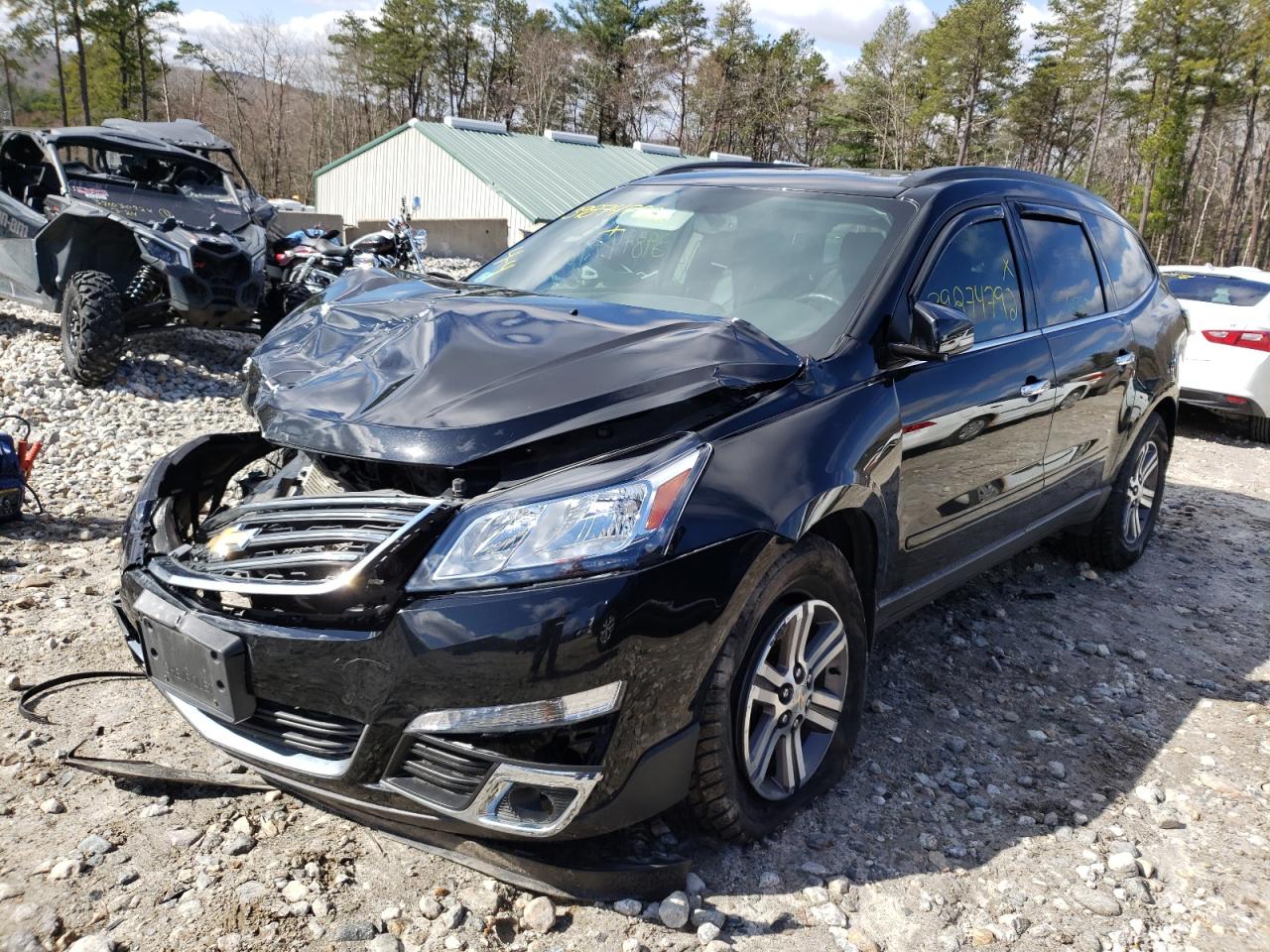 Photo 2 from auction – 2017 CHEVROLET TRAVERSE L with VIN 1GNKVHKD2HJ210167