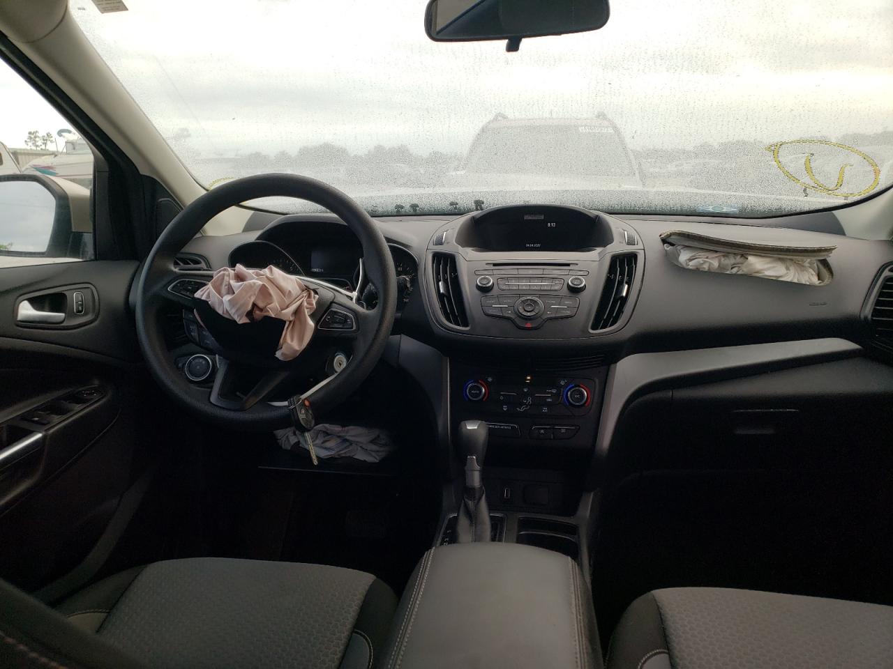 Photo 9 from auction – 2017 FORD ESCAPE SE with VIN 1FMCU0GDXHUC60240