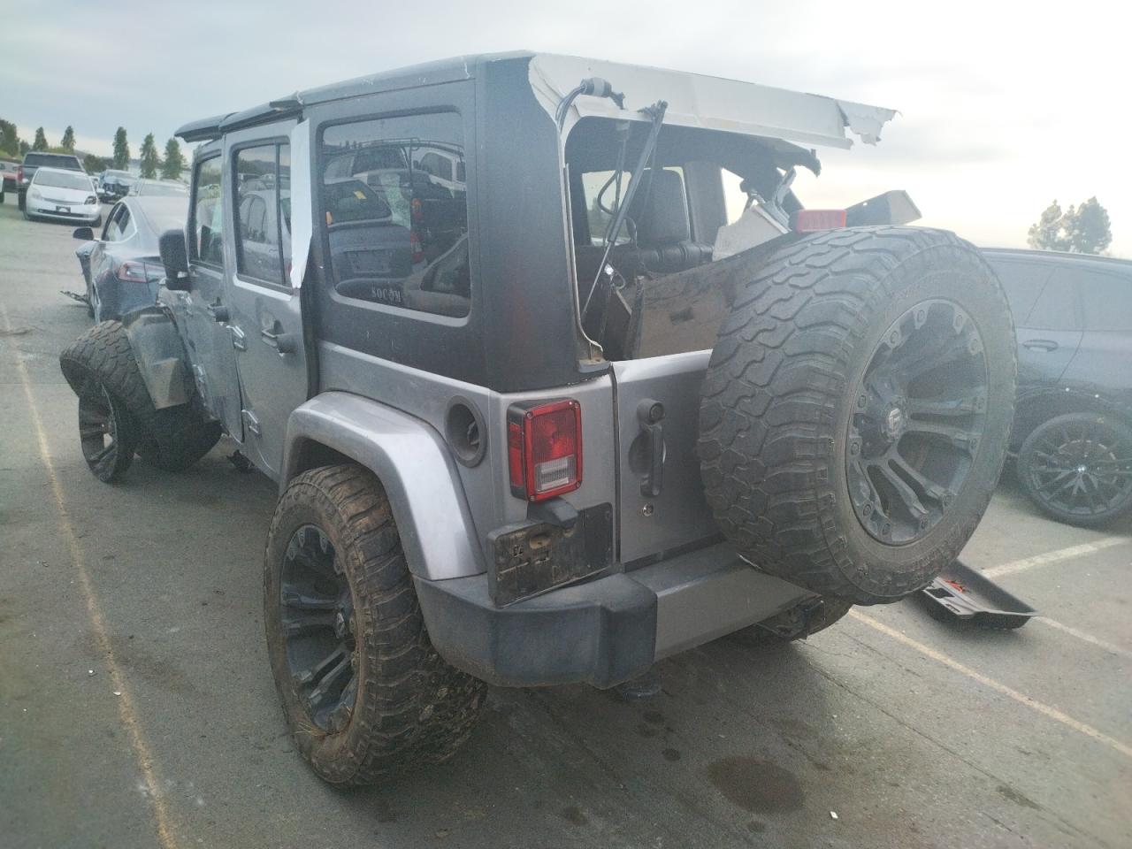 Photo 3 from auction – 2016 JEEP WRANGLER U with VIN 1C4HJWEG0GL218246