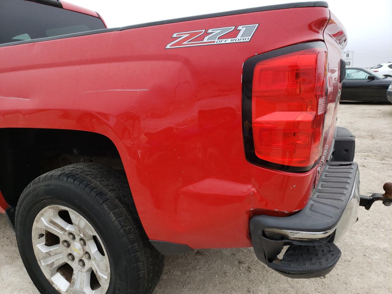 Photo 9 from auction – 2014 CHEVROLET SILVERADO with VIN 3GCUKREC2EG382795