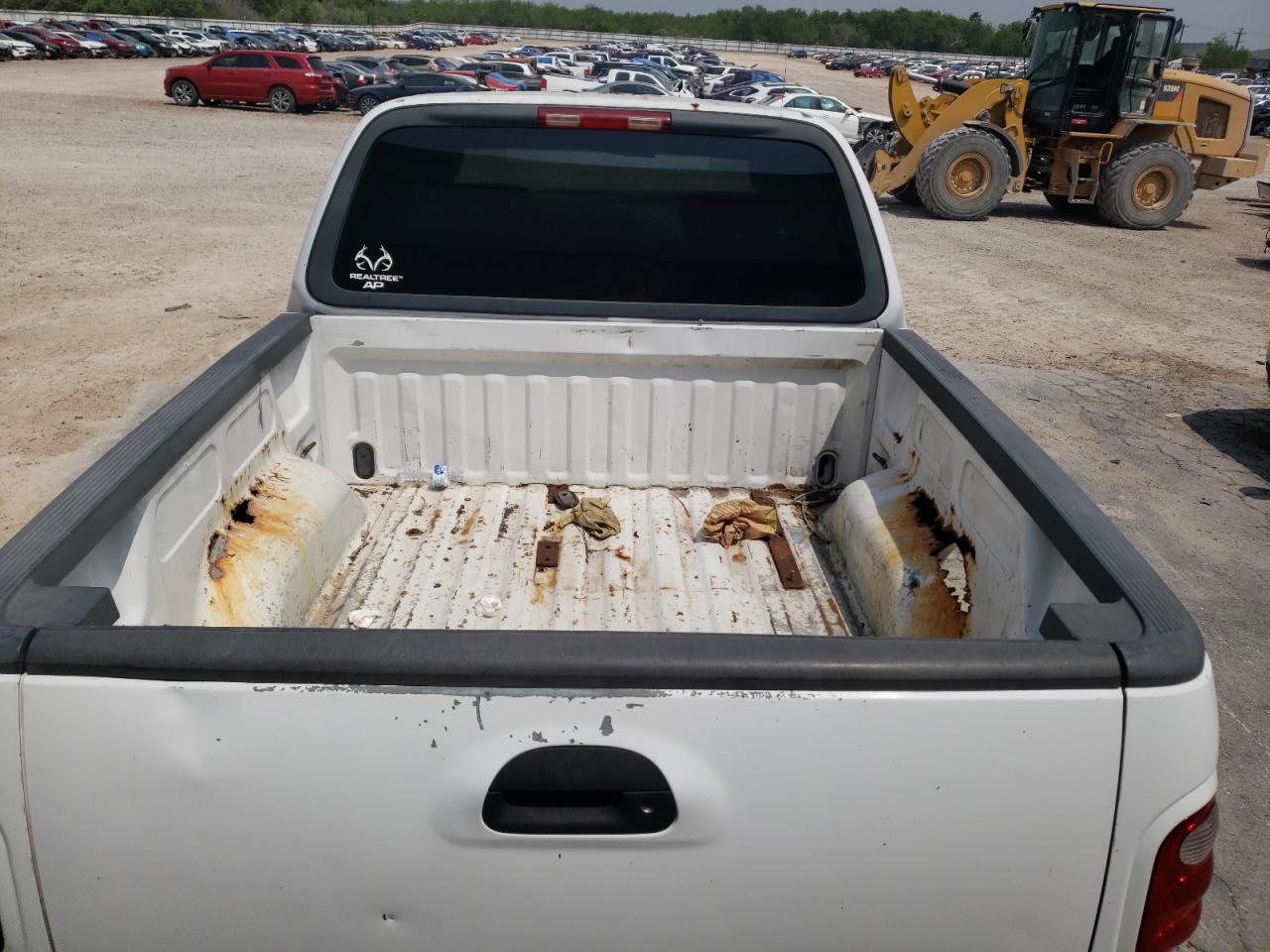 Photo 9 from auction – 2002 FORD F150 SUPER with VIN 1FTRW086X2KC75249