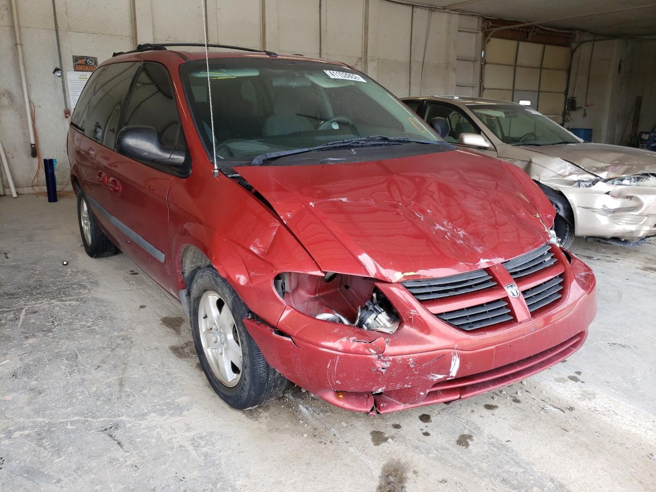DODGE CARAVAN SX 2006 with VIN 1D4GP45R96B738663 - Photo from auction
