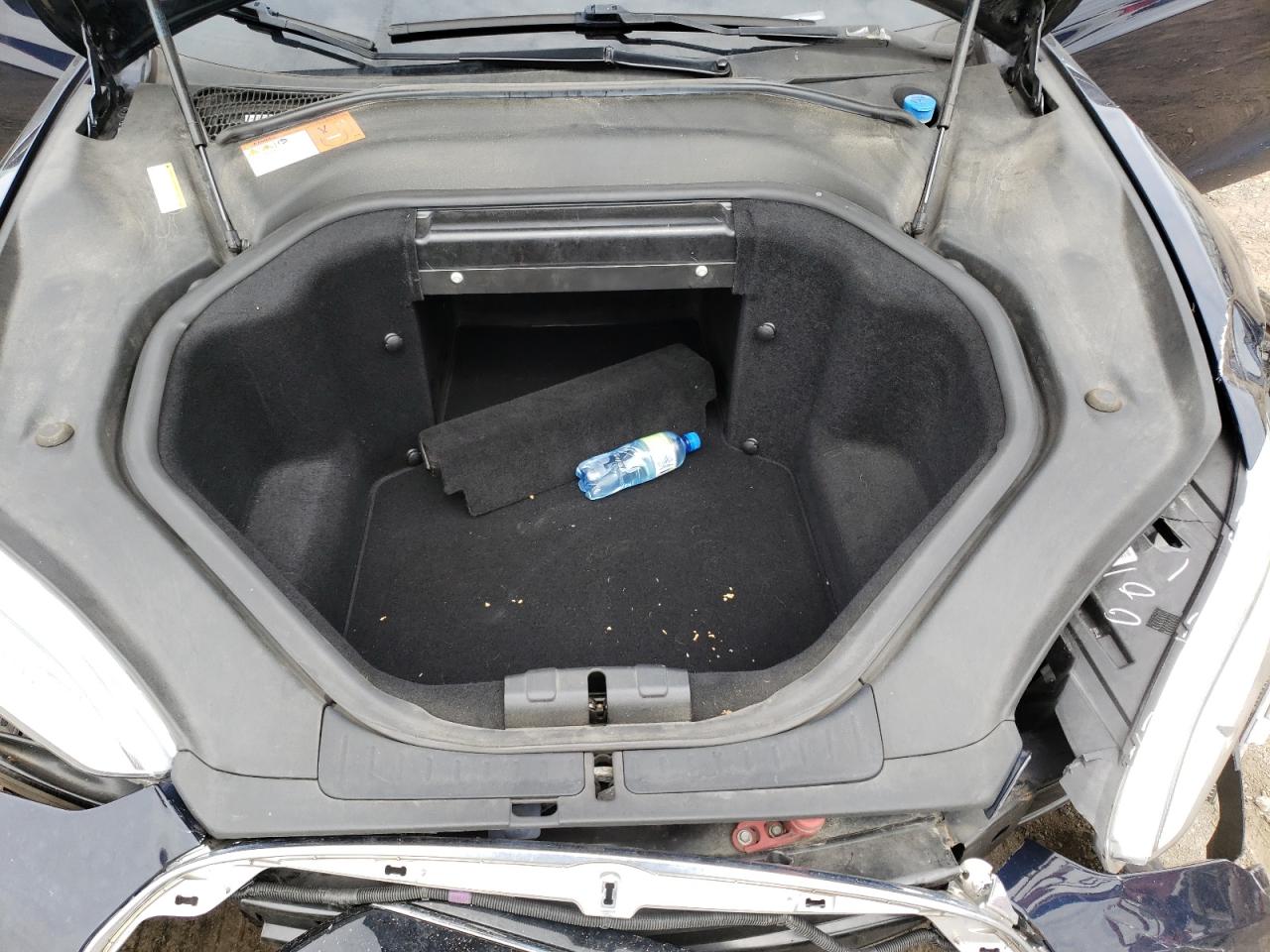 Photo 7 from auction – 2014 TESLA MODEL S with VIN 5YJSA1H1XEFP48031