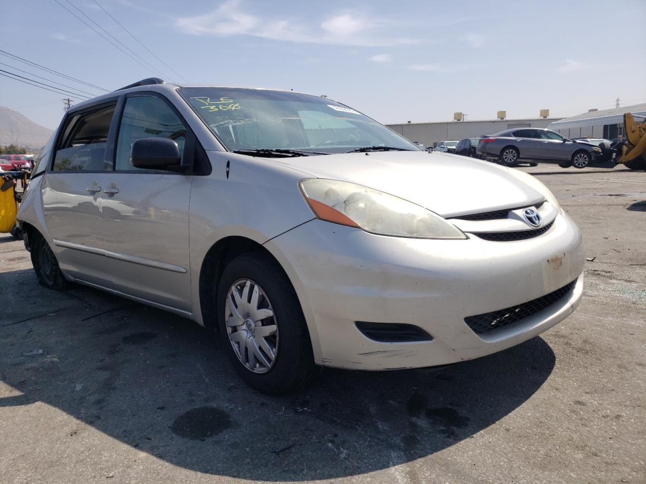Photo 1 from auction – 2007 TOYOTA SIENNA CE with VIN 5TDZK23C47S077772