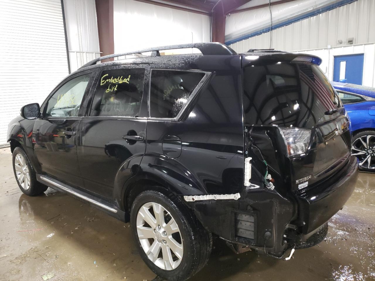 Photo 3 from auction – 2011 MITSUBISHI OUTLANDER with VIN JA4JT3AW7BU033230