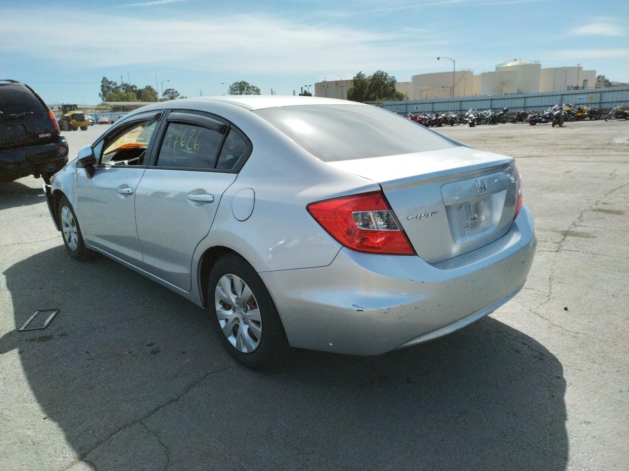 Photo 3 from auction – 2012 HONDA CIVIC LX with VIN 19XFB2F57CE335691