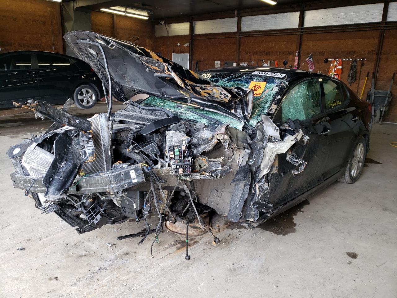 Photo 2 from auction – 2015 KIA OPTIMA EX with VIN 5XXGN4A7XFG359012