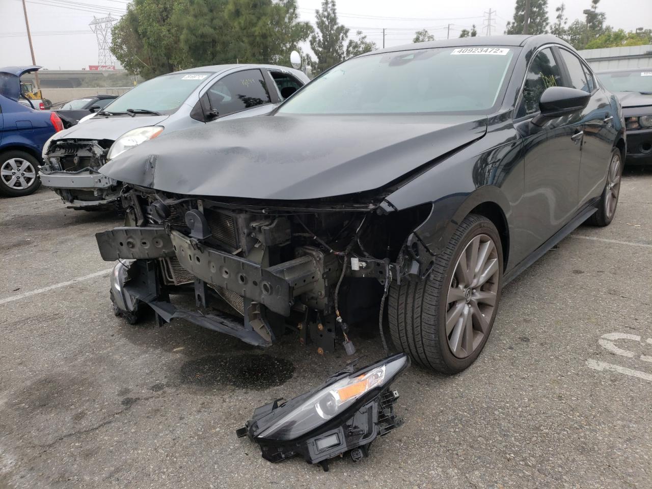 Photo 2 from auction – 2019 MAZDA 3 PREFERRE with VIN 3MZBPADL4KM109573