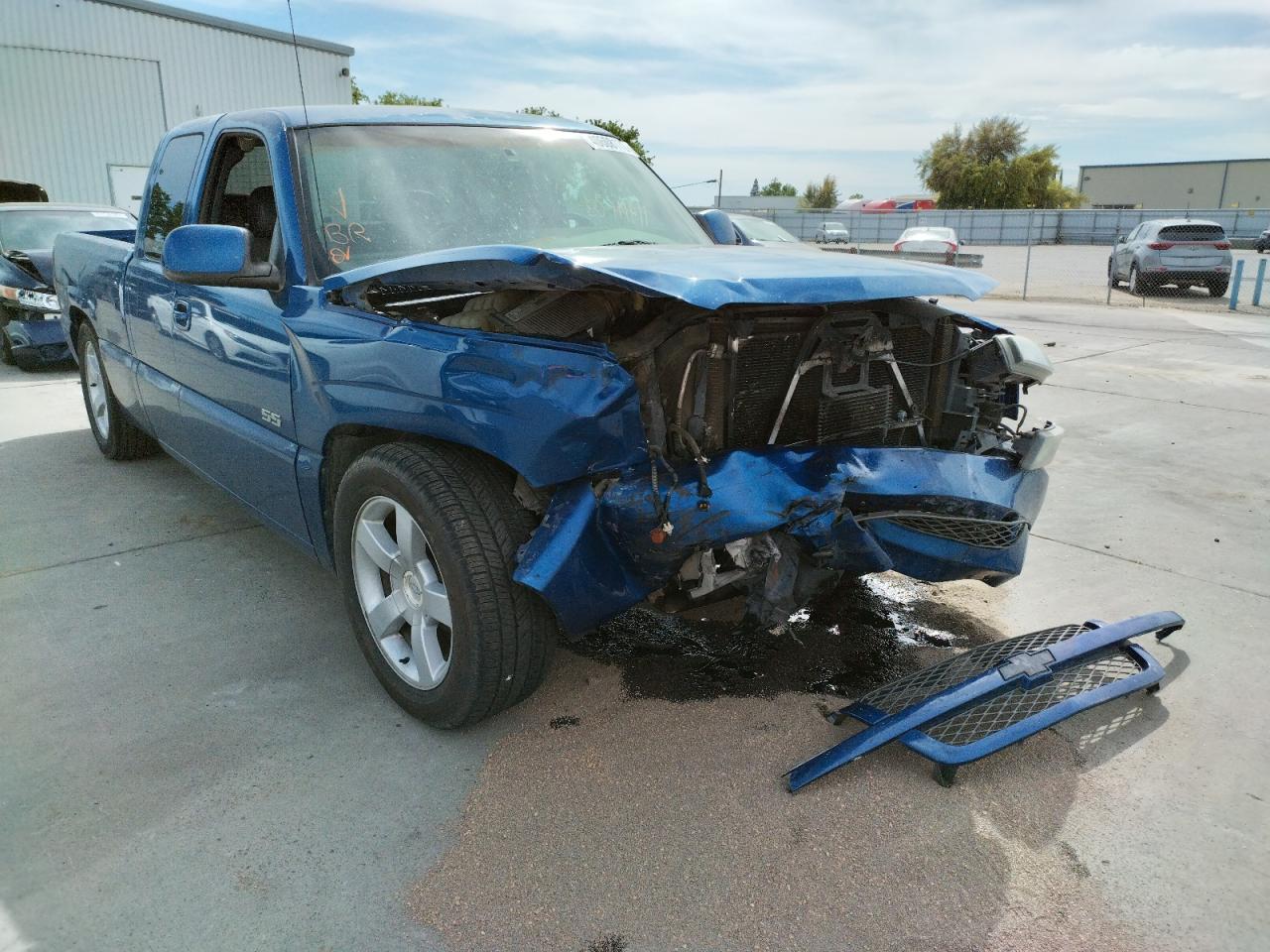 CHEVROLET SILVERADO 2003 with VIN 2GCEK19N031368594 - Photo from auction