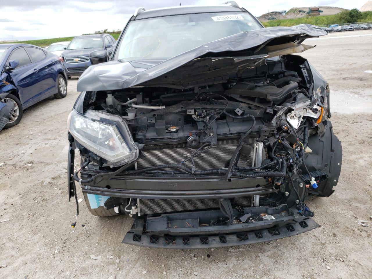 Photo 9 from auction – 2016 NISSAN ROGUE S with VIN JN8AT2MT6GW017148