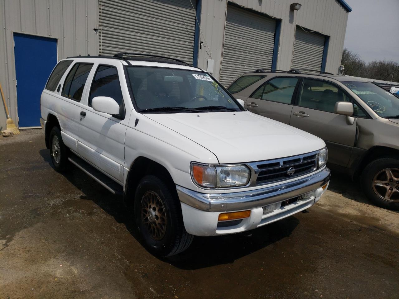Photo 1 from auction – 1996 NISSAN PATHFINDER with VIN JN8AR05S5TW019234