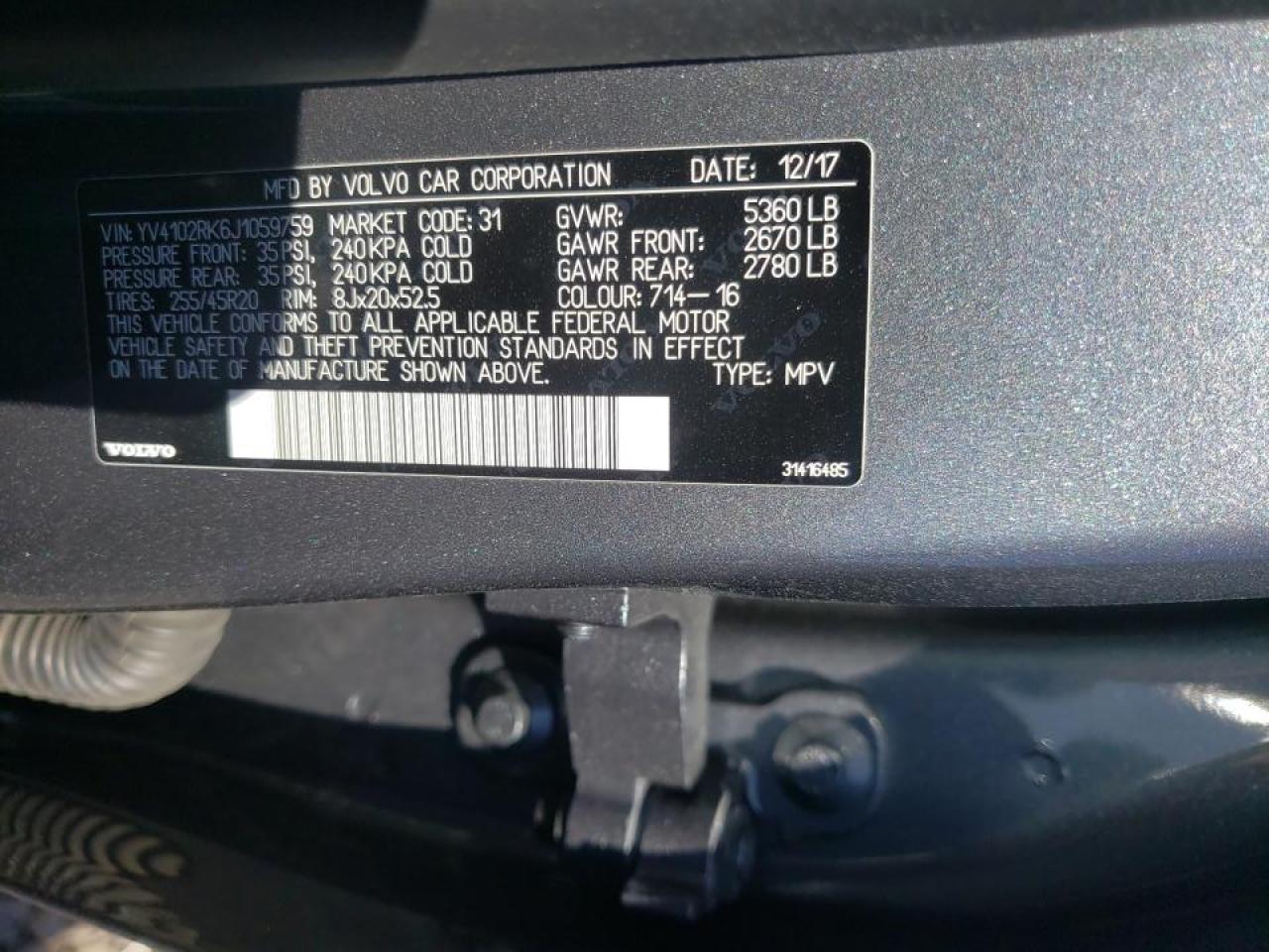Photo 10 from auction – 2018 VOLVO XC60 T5 MO with VIN YV4102RK6J1059759