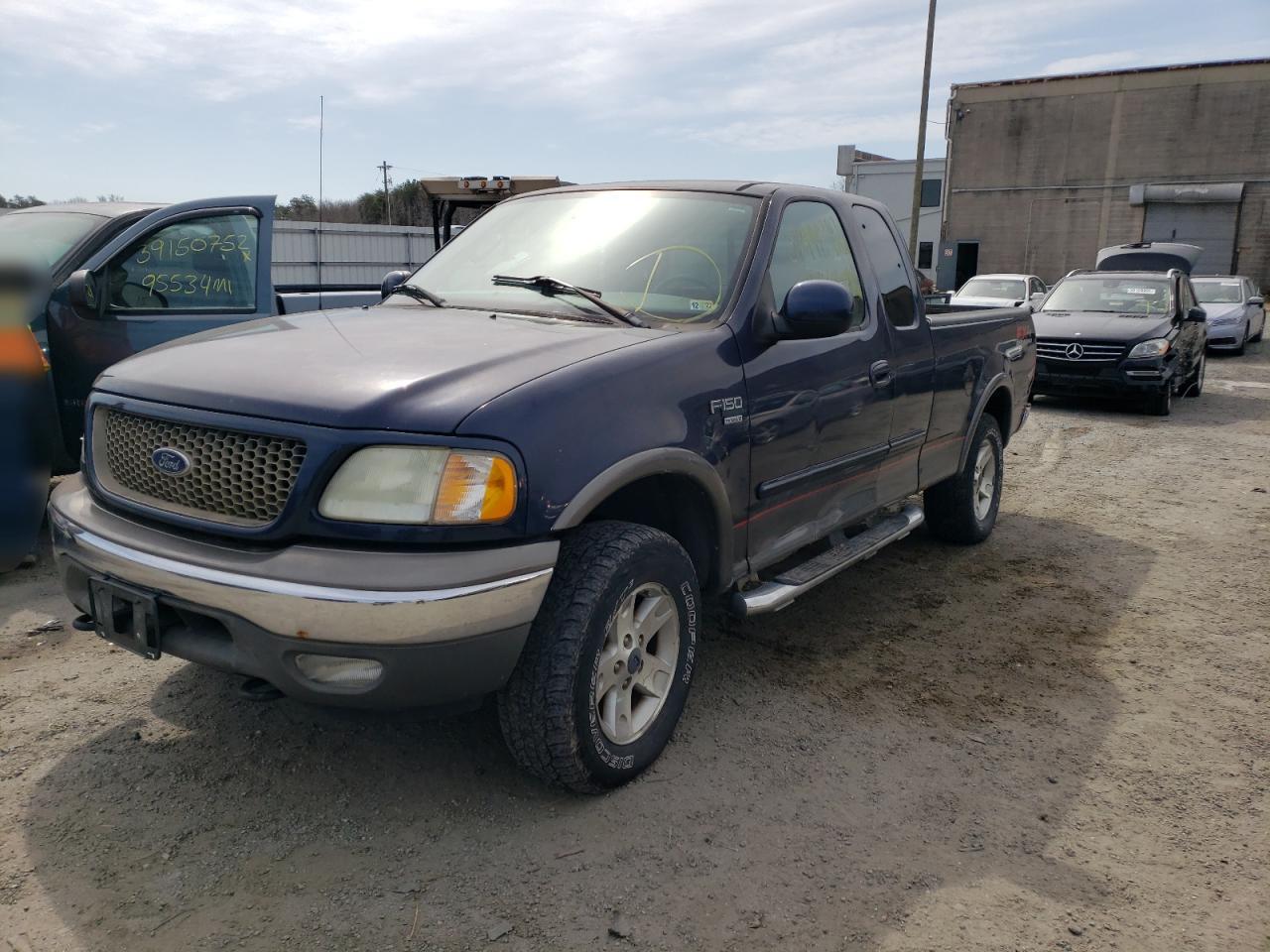 Photo 2 from auction – 2003 FORD F-150 with VIN 2FTRX18L23CB11489