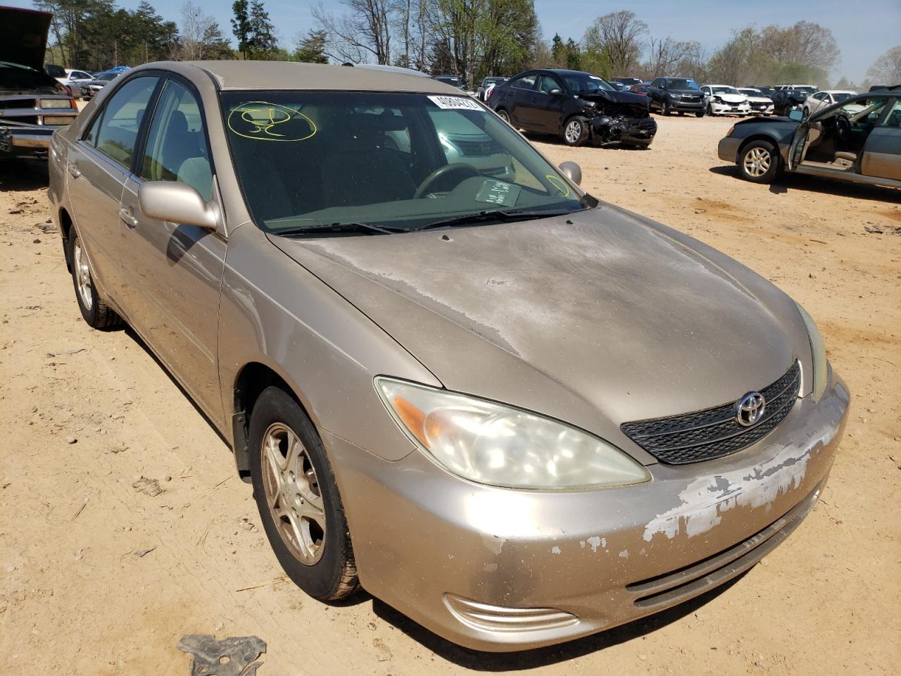 TOYOTA CAMRY LE 2002 with VIN 4T1BE32KX2U622915 - Photo from auction