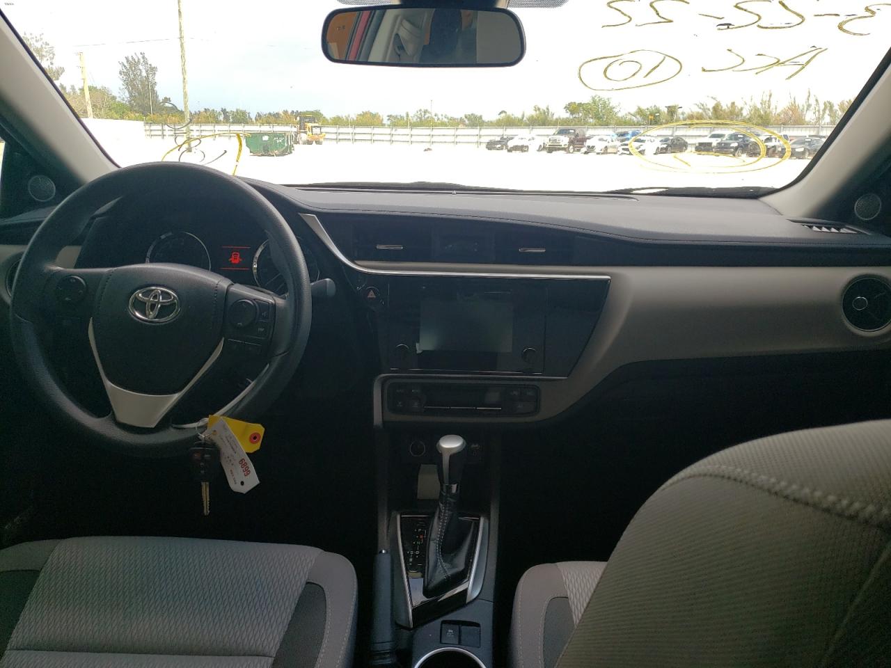 Photo 9 from auction – 2019 TOYOTA COROLLA L with VIN 2T1BURHE7KC217135