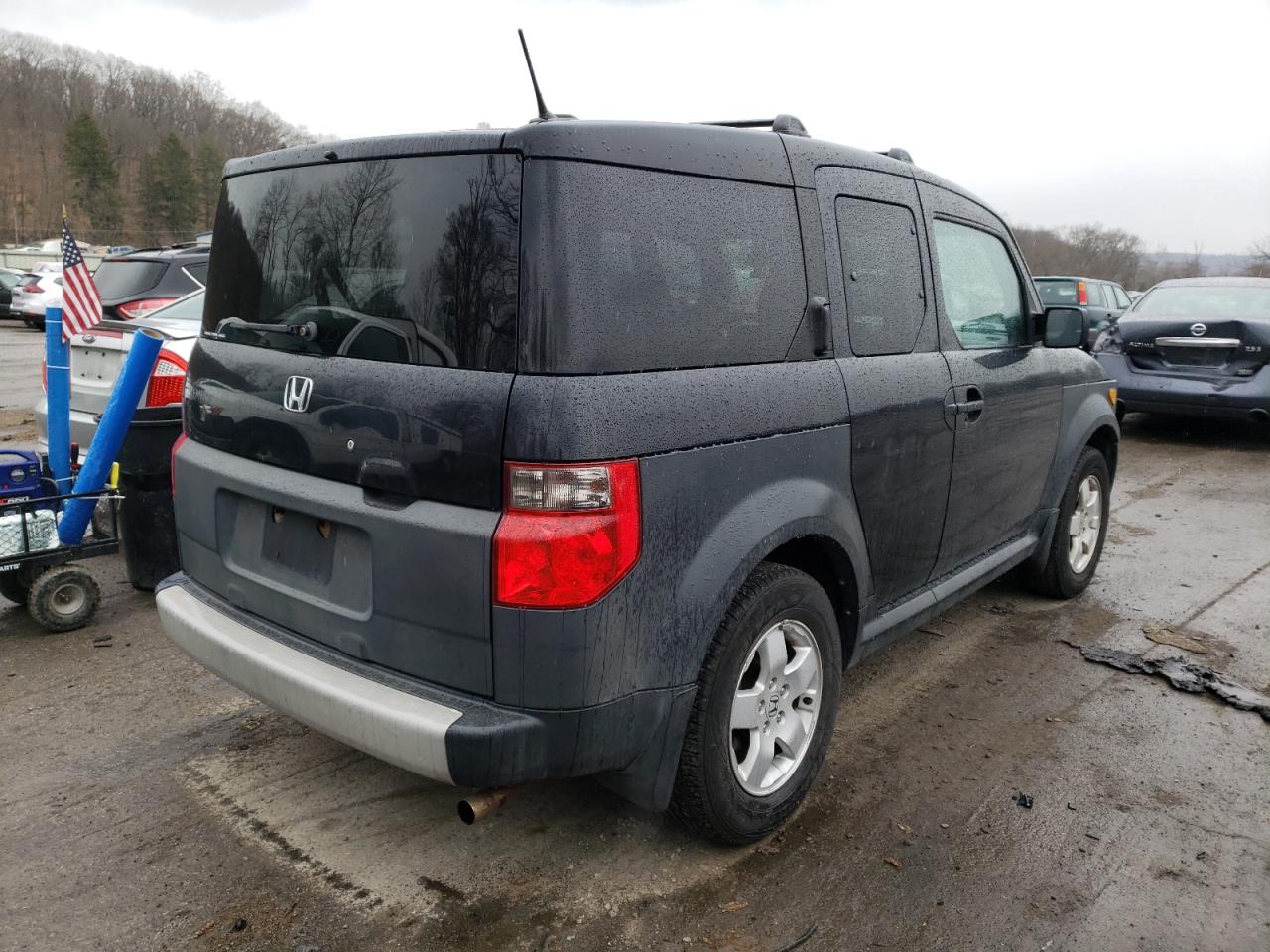 Photo 4 from auction – 2005 HONDA ELEMENT EX with VIN 5J6YH28645L006707