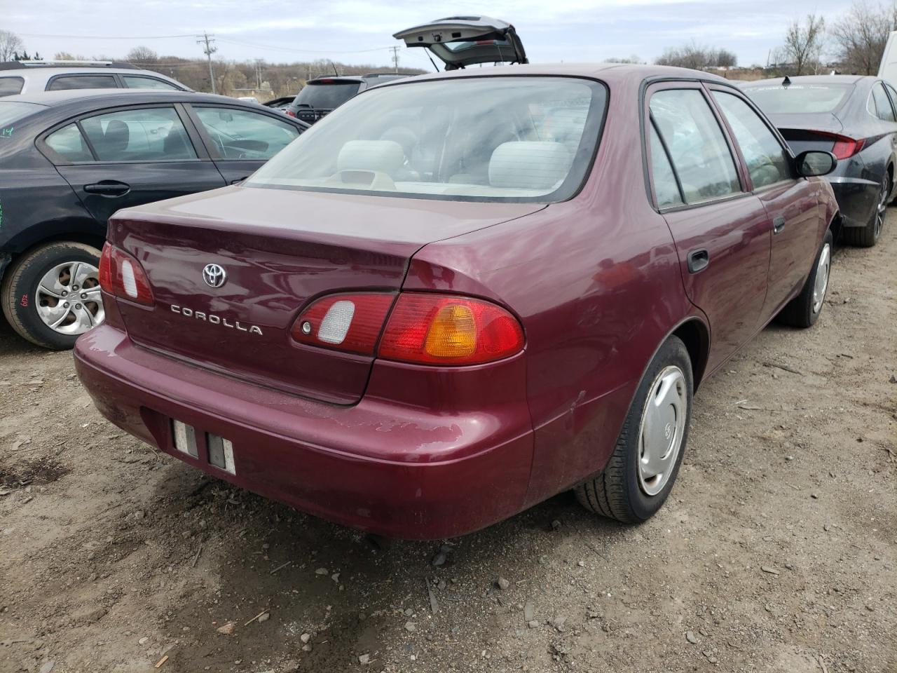 Photo 4 from auction – 1998 TOYOTA COROLLA VE with VIN 2T1BR12E6WC052650