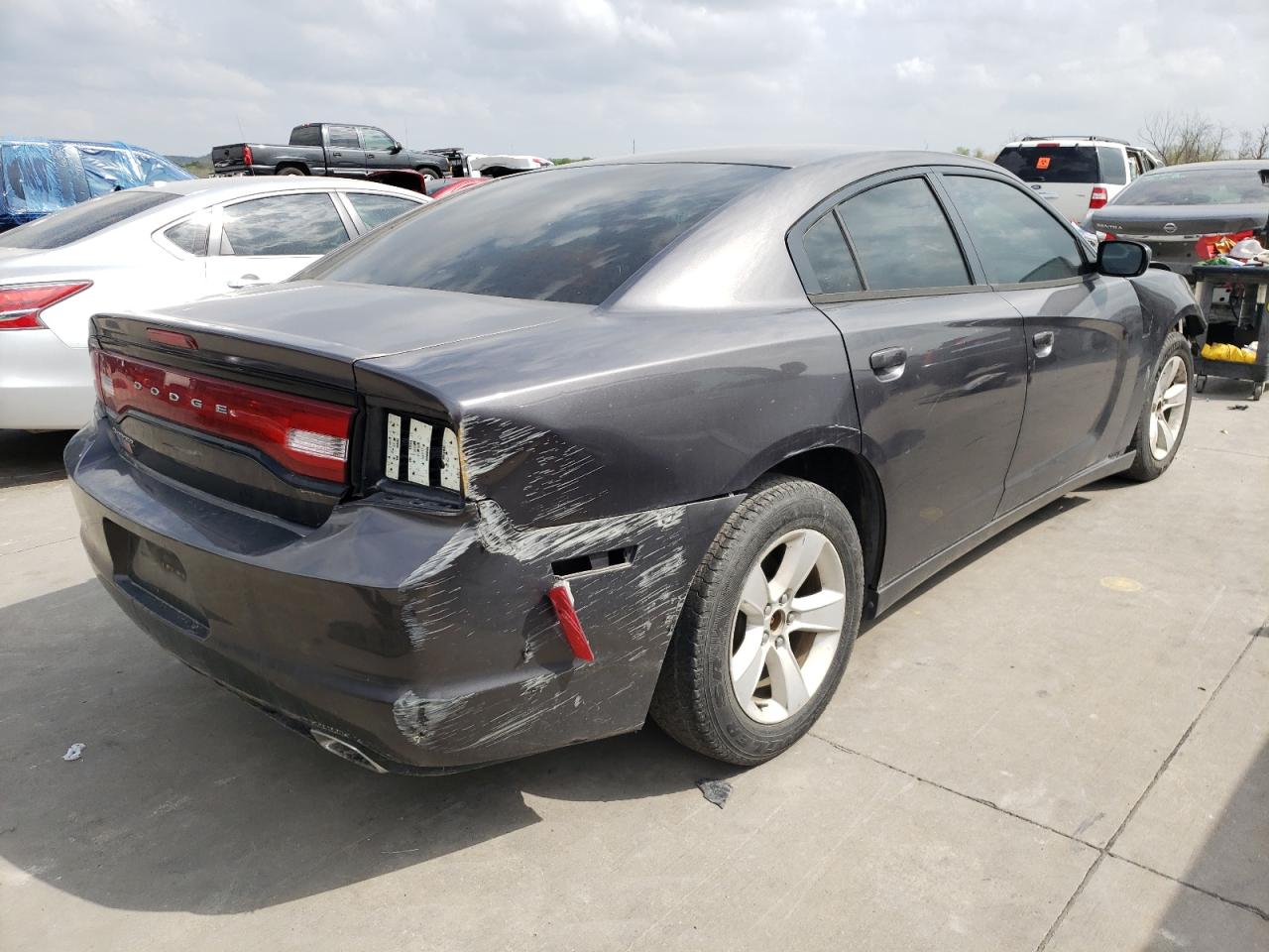 Photo 4 from auction – 2013 DODGE CHARGER SE with VIN 2C3CDXBG4DH726048