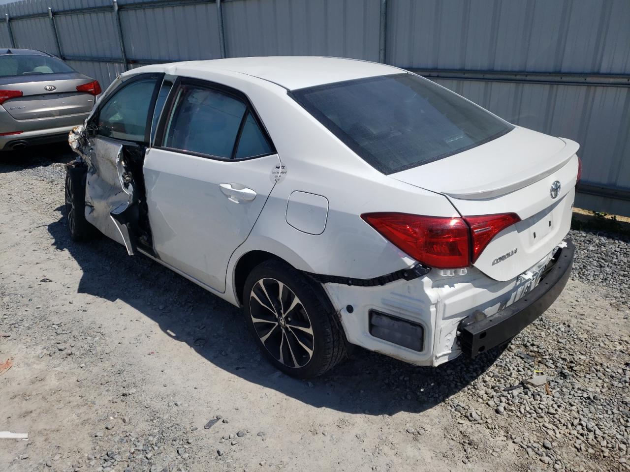Photo 3 from auction – 2019 TOYOTA COROLLA L with VIN 5YFBURHE2KP917323