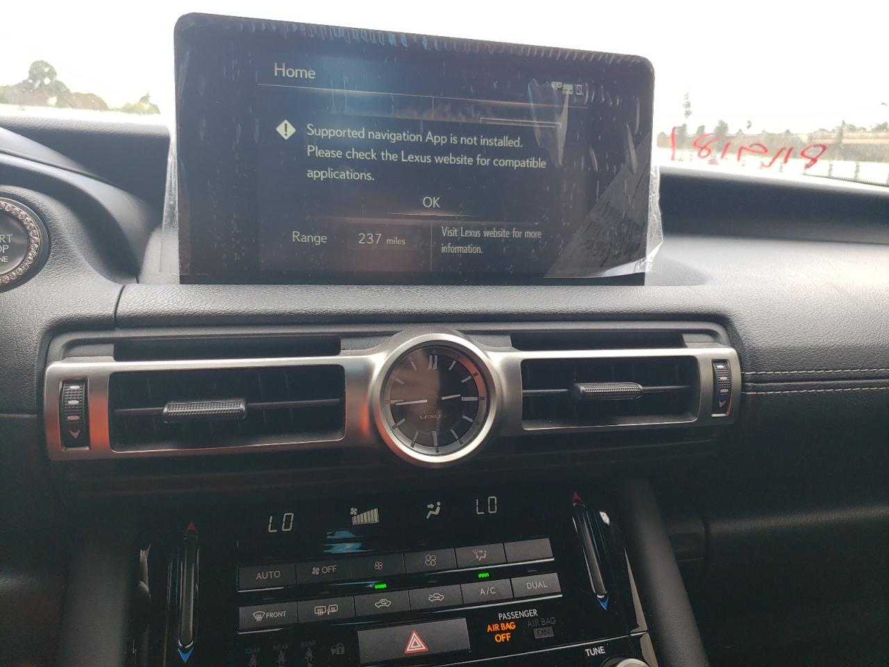 Photo 9 from auction – 2021 LEXUS IS 300 with VIN JTHAA1D24M5114478