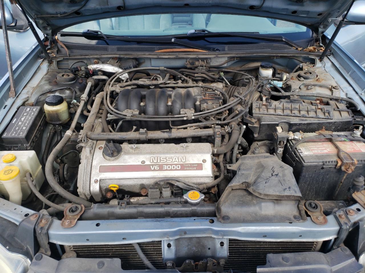 Photo 7 from auction – 2001 NISSAN MAXIMA GXE with VIN JN1CA31D41T631611