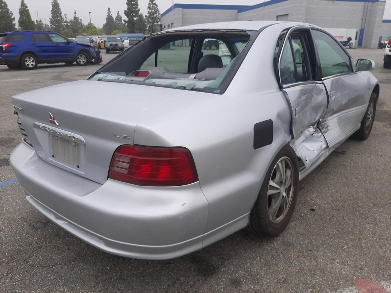 Photo 4 from auction – 2000 MITSUBISHI GALANT LS with VIN 4A3AA56L3YE154441