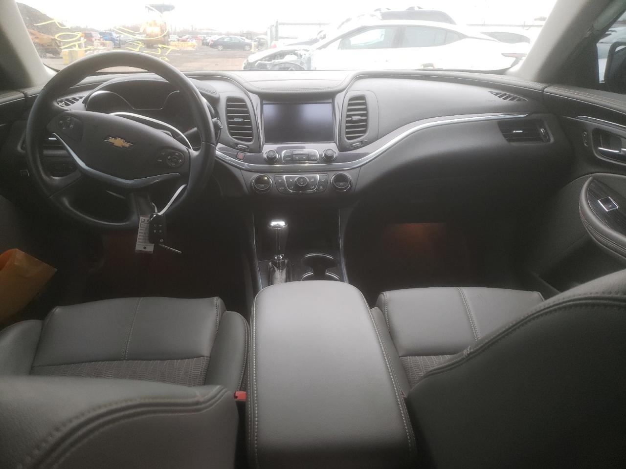 Photo 9 from auction – 2016 CHEVROLET IMPALA LT with VIN 2G1105SAXG9193998