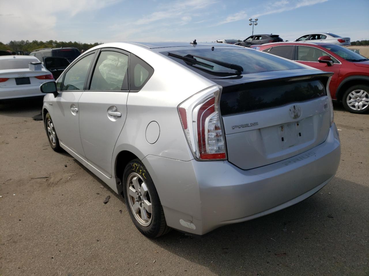 Photo 3 from auction – 2014 TOYOTA PRIUS with VIN JTDKN3DU7E0361516