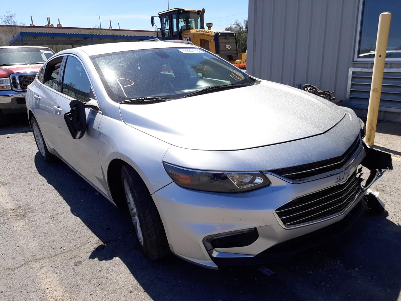 CHEVROLET MALIBU LT 2018 with VIN 1G1ZD5ST4JF237355 - Photo from auction