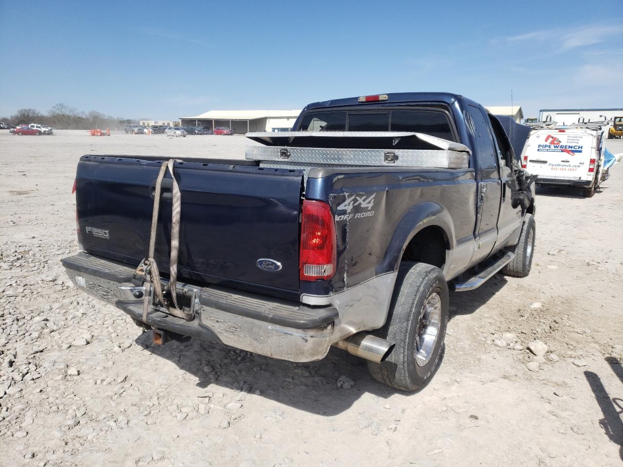 Photo 4 from auction – 2002 FORD F250 SUPER with VIN 1FTNX21F12EA26869