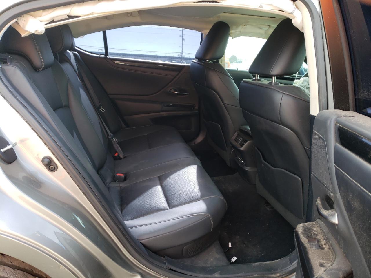 Photo 6 from auction – 2020 LEXUS ES 300H BA with VIN 58AC21B12LU008718