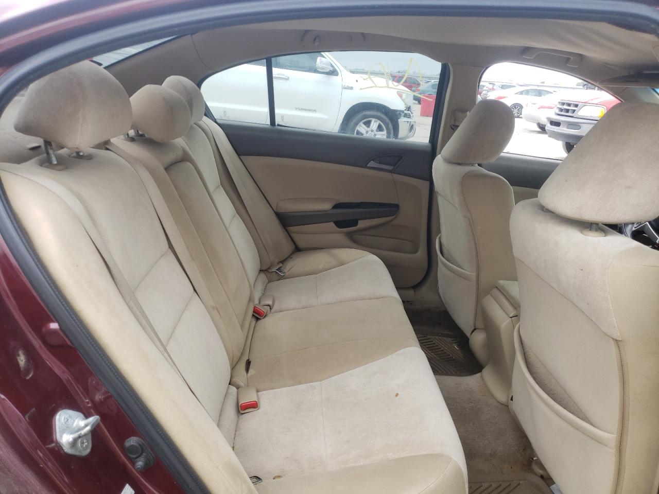 Photo 6 from auction – 2010 HONDA ACCORD LX with VIN 1HGCP2F35AA014205