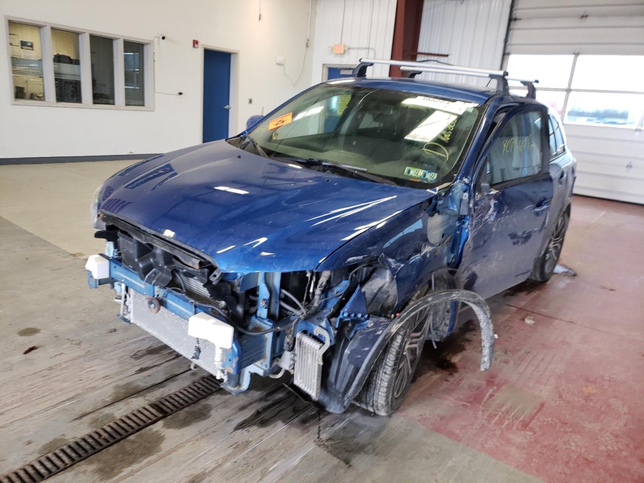 Photo 2 from auction – 2016 MITSUBISHI OUTLANDER with VIN JA4AR3AUXGZ053219