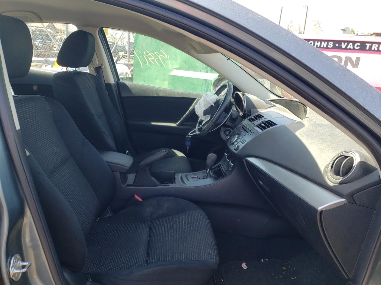 Photo 5 from auction – 2012 MAZDA 3 I with VIN JM1BL1UG0C1521473