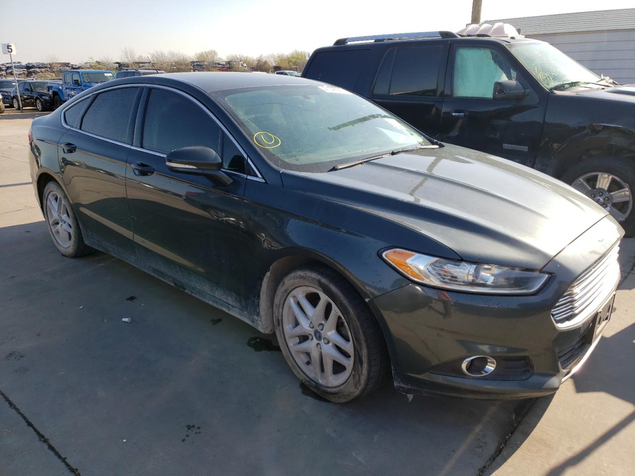 FORD FUSION SE 2015 with VIN 3FA6P0HD4FR174875 - Photo from auction
